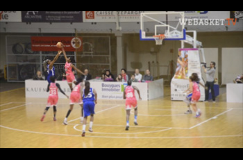 Assetou Traore contre Naomi Mbandu
