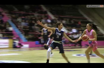 Elise CAMMAS à l'attaque