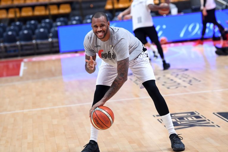 amath-mbaye-virtus-bologne-2019