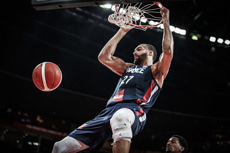 rudy-gobert-dunk-france-dominicaine-cm-19