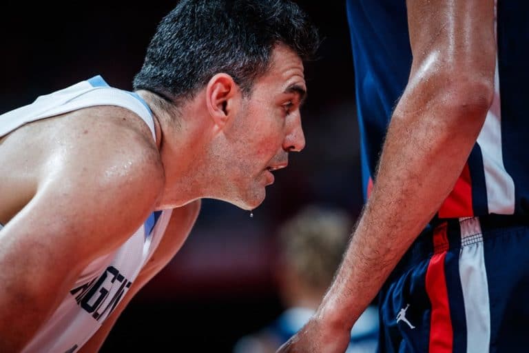 luis scola