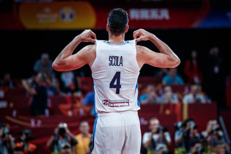 luis scola