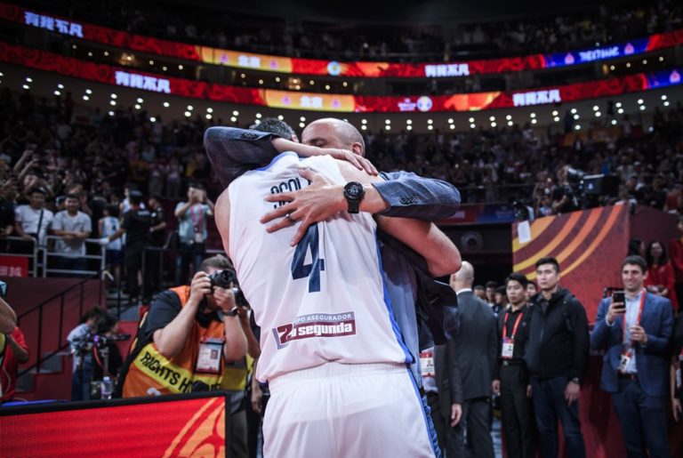 luis scola