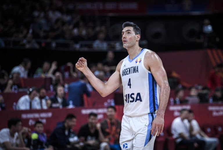 luis scola