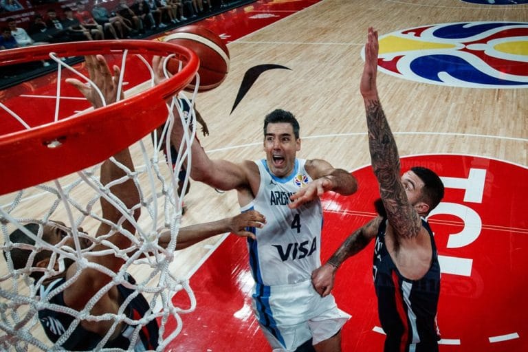 luis scola