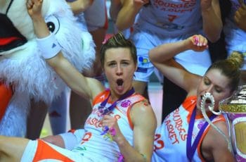celine dumerc vainqueur de l'eurocoupe de basket avec tango bourges en 2016 face à l'esbva lille metropole
