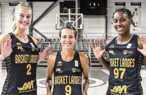 Maillot du Match des Championnes porté par Regan Magarity, Celine Dumerc et Kendra Chery