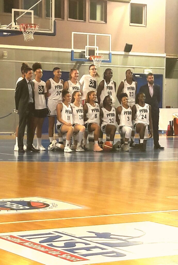 equipe feminine du pole france basket a l'insep
