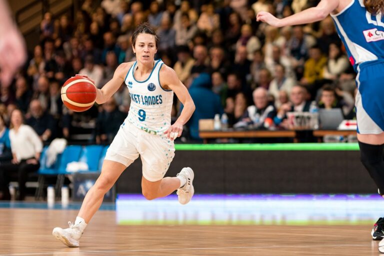 Céline Dumerc lors du match Basket Landes vs Kangoeroes Mechelen en Euroligue 2022-2023