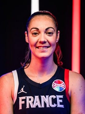 Photo portrait de Sarah Michel réalisé pour l'Eurobasket 2023