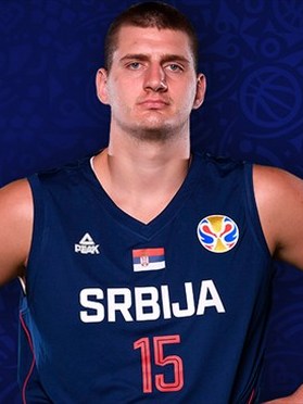Photo portrait de Nikola Jokić réalisé pour la Coupe du Monde de basket 2019