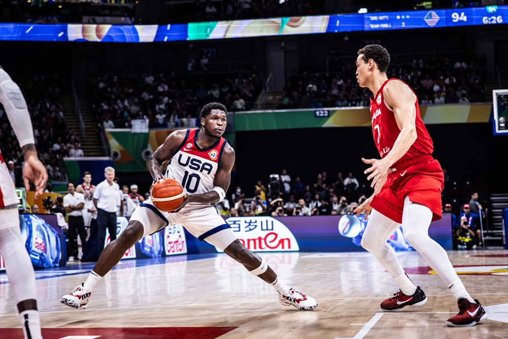Anthony Edwards lors du match USA-Canada pour la troisième place de la Coupe du Monde 2023