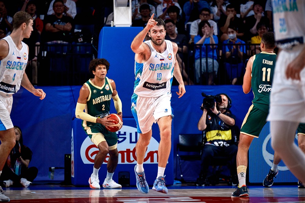 Mike Tobbey meilleur marqueur de son équipe lors de la victoire de la Slovénie sur l'Australie en Coupe du Monde 2023